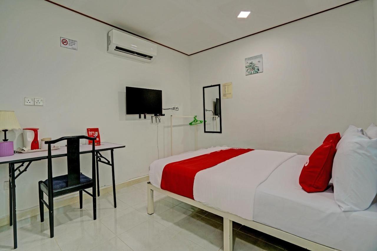 Capital O 90423 Teratai Chalet Hotel Kampong Raja Buitenkant foto